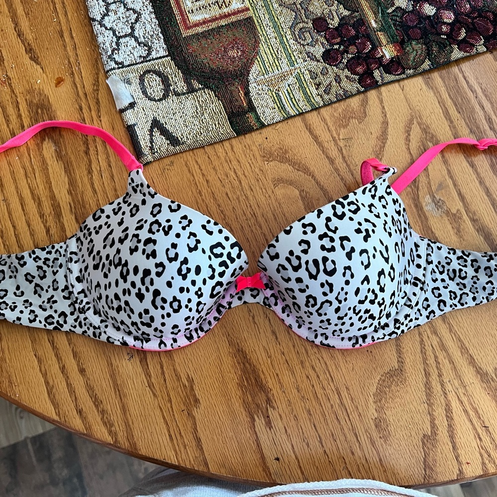 Victoria’s Secret Demi bra